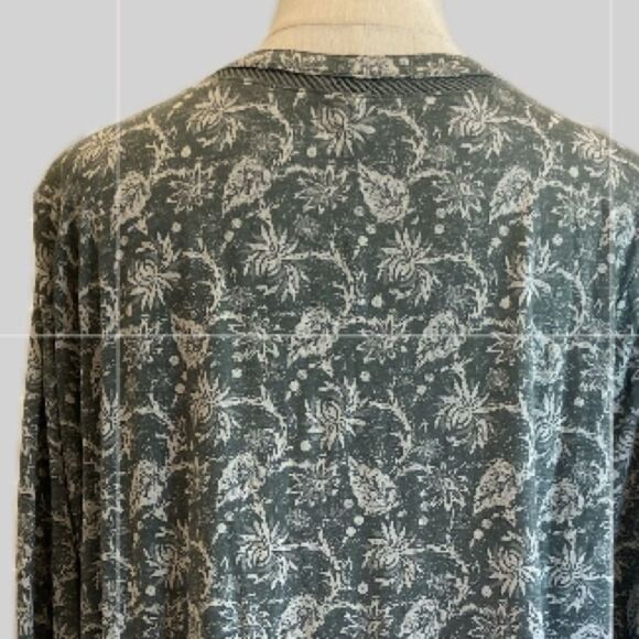 Lucky Brand NWOT Green Floral Patterned Tunic Top 2X - Picture 4 of 7